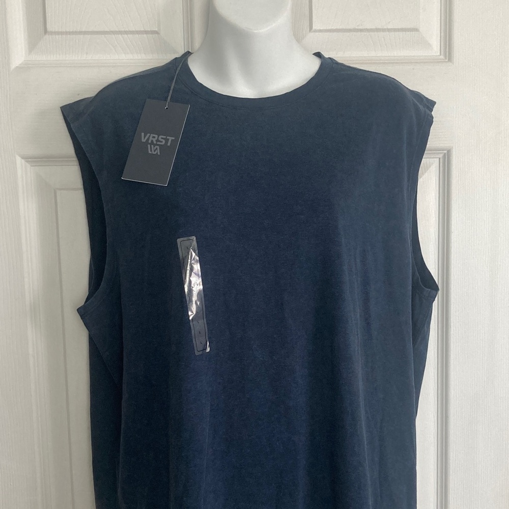 Men’s VRST Essential Sleeveless Tank Top Deep Navy L New